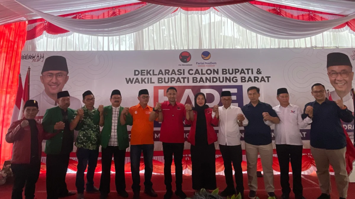 5 parpol di KBB deklarasikan calon bupati dan wakil bupati Bandung Barat di Kantor DPC PDI Perjuangan, Kecamatan Ngamprah. Kamis (29/8). Dok Jabar Ekspres