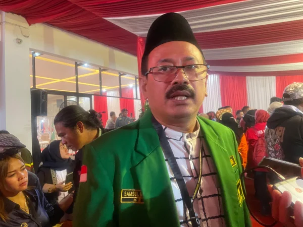 Ketua Majelis Pakar PPP Bandung Barat Samsul Ma'arif saat ditemui di Kantor KPU. Kamis (29/8). Dok Jabar Ekspres