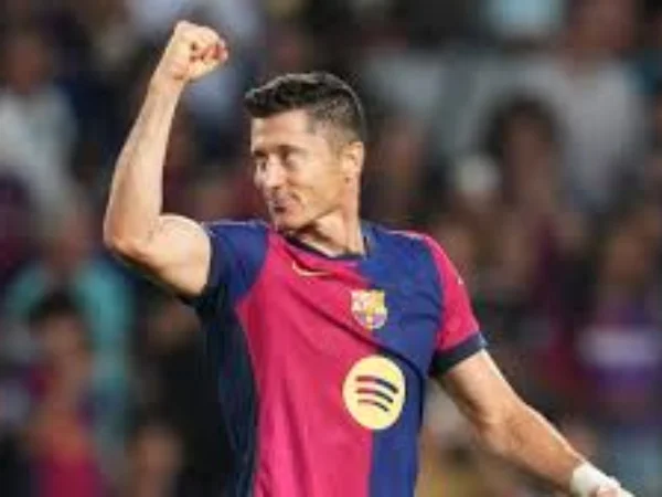 Barcelona Menang 2-1 Taklukan Rayo Vallecano Atas Gol Perdana Dani Olmo 