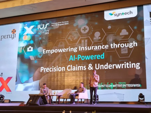 Syntech Mitra Integrasi, saat acara Summit Underwriting ke-10.