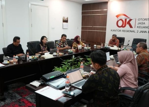 4 BPR yang merupakan BUMD Keuangan milik Pemerintah Provinsi Jawa Barat akhirnya di merger dengan tambahan modal sebesar Rp 149 miliar