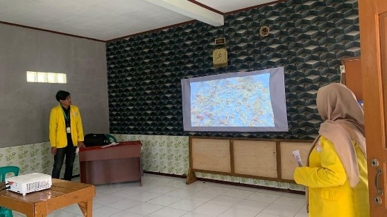 Inovasi UMKM Posbindu (Foto: Mahasiswa KKN Universitas Bhakti Kencana Kelompok 31 Kelompok 31)