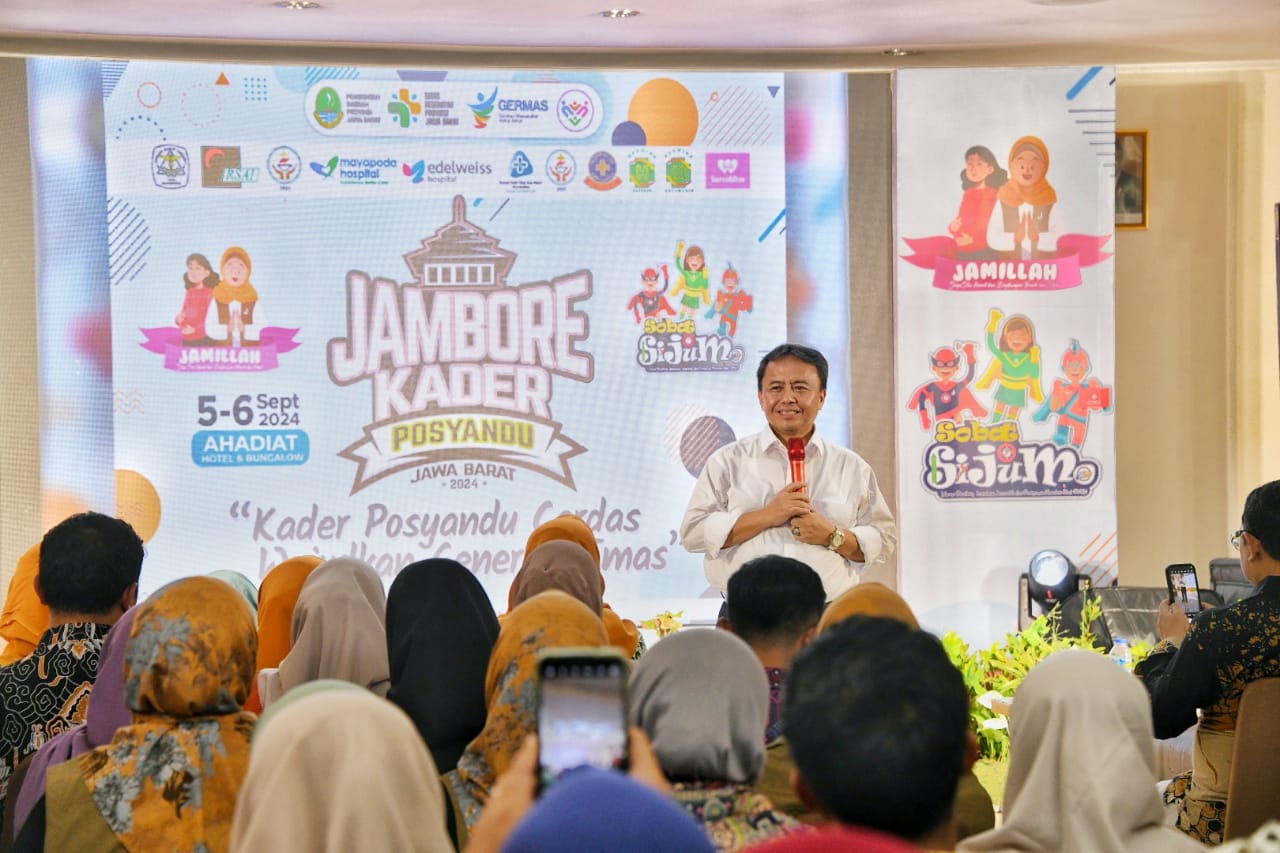 Sekretaris Daerah Provinsi Jawa Barat Herman Suryatman membuka Jambore Kader Posyandu Tingkat Provinsi Jabar di Ahadiat Hotel & Bungalow, Kota Bandung, Kamis (5/9/2024).(Foto: Biro Adpim Jabar)