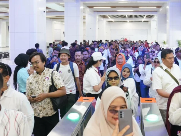 Menyambut ibur panjang akhir pekan, 70.000 tiket Whoosh ludes terjual. Dok Instagram (keretacepat_id)