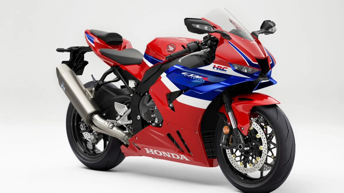 Hadirkan Sensasi MotoGP, AHM Luncurkan Motor Supersport CBR1000RR-R Fireblade Terbaru