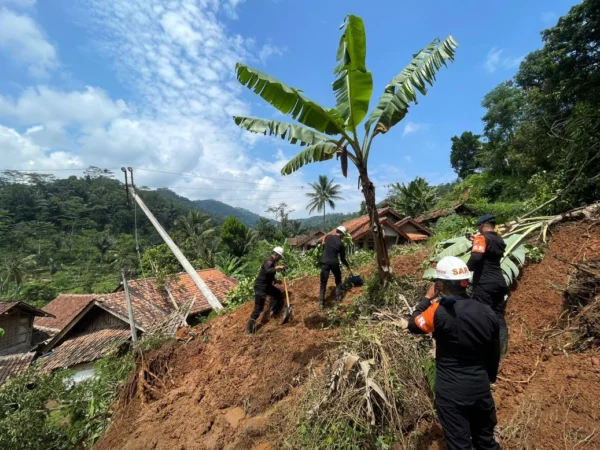 Longsor di Kecamatan Cipongkor, Bandung Barat terjadi pasca diguyur hujan lebat pada Maret 2024 lalu. Dok Jabar Ekspres