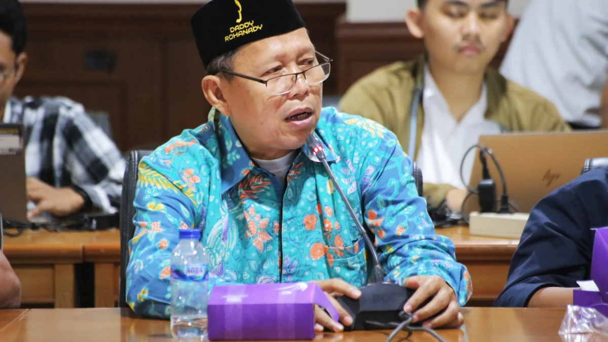 Keberadaan Rencana Pembangunan Jangka Panjang Daerah ( RPJPD ) Provinsi Jawa Barat dibuat untuk mendorong proses pembangunan berkelanjutan.