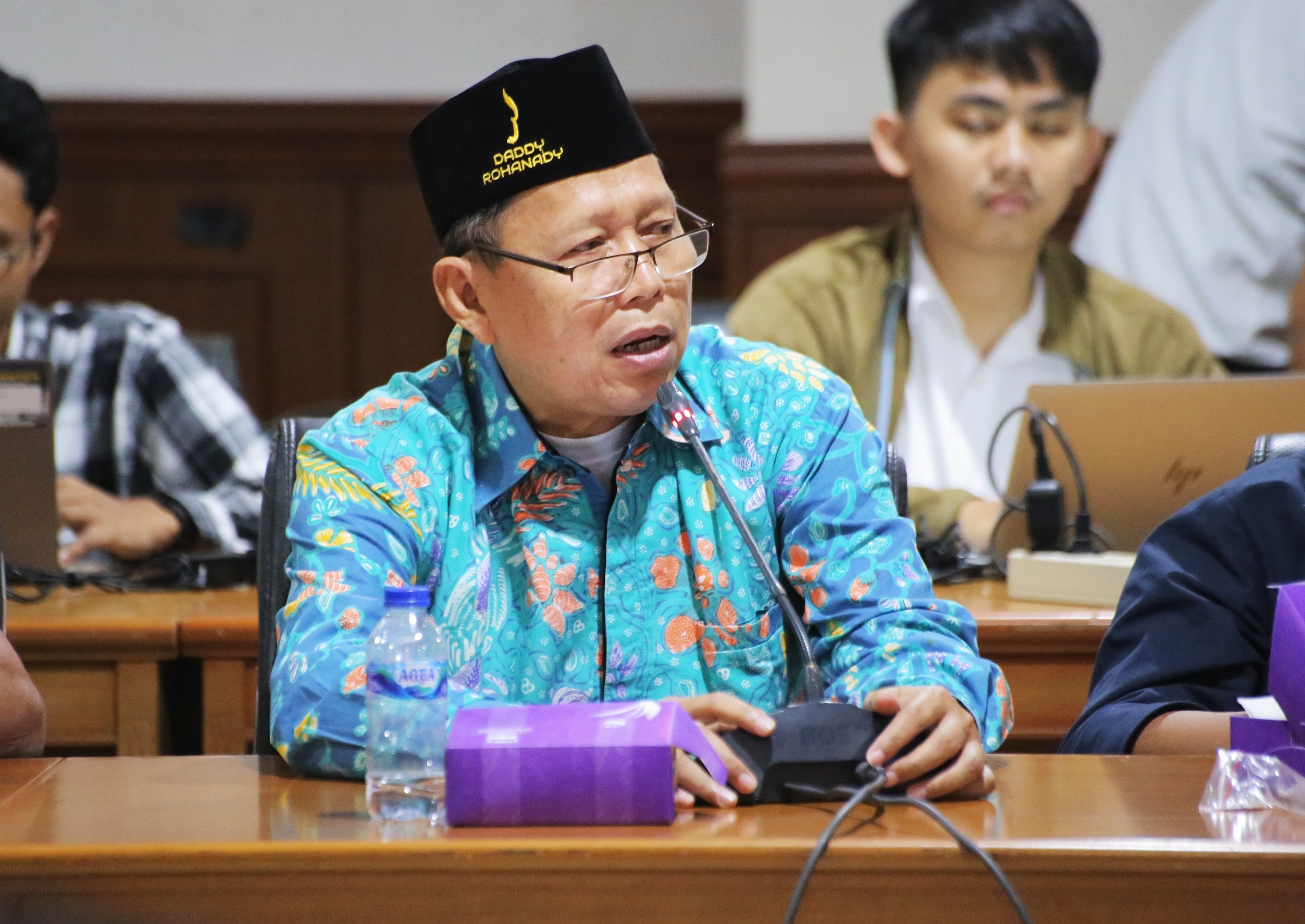 Keberadaan Rencana Pembangunan Jangka Panjang Daerah ( RPJPD ) Provinsi Jawa Barat dibuat untuk mendorong proses pembangunan berkelanjutan.