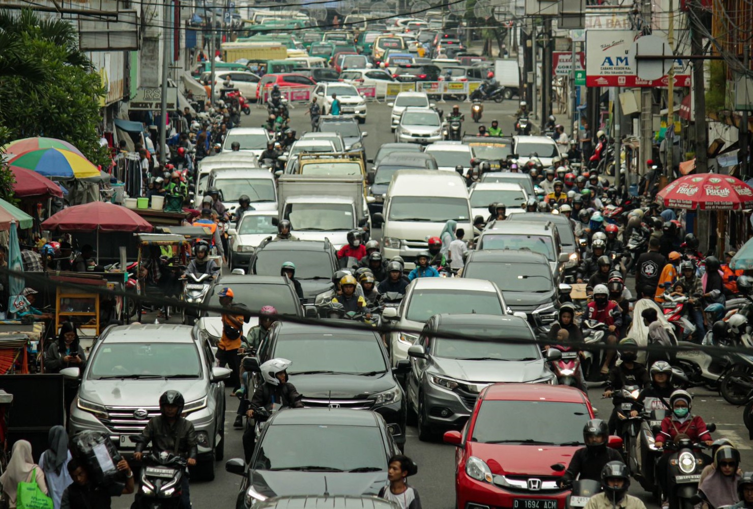 Menjelang Hari jadi Kota Bandung yang ke- 214 yang jatuh pada 23 September 2024, masalah kemacetan harus jadi prioritas untuk diselesaikan