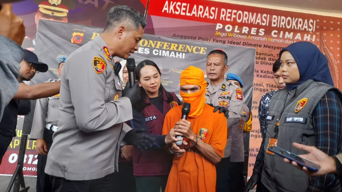 Doc. Pelaku Kekerasan Seksual pada Penyandang Disabilitas saat di Ringkus Jajaran Polres Cimahi (mong)