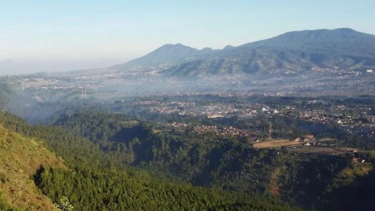 Ilustrasi bukit bintang berada di dekat bentangan Sesar Lembang, Kabupaten Bandung Barat. Dok Jabar Ekspres