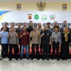 Pejabat Polres Banjar berfoto bersama dengan Kejaksaan, Pengadilan Negeri, Lapas Banjar dalam acara silaturahmi CJS di aula Presisi Mapolres Banjar baru-baru ini. (Istimewa)