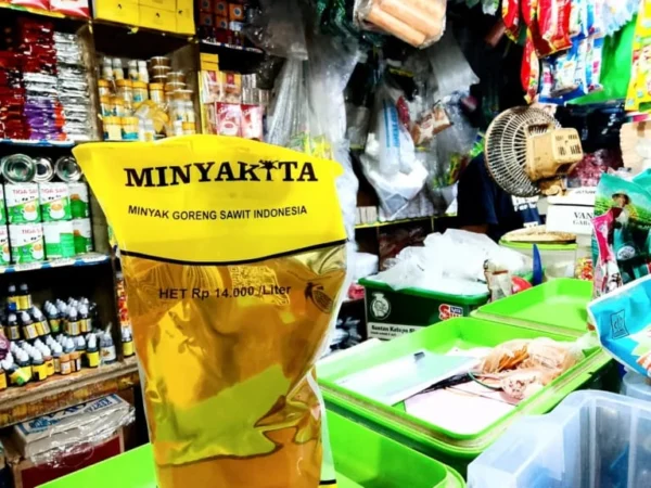 Harga Minyak Naik Signifikan, Para Pedagang di Pasar Atas Cimahi Lakukan Inovasi Ini Untuk Menjaga Daya Beli Masyarakat (Jabar Ekspress)