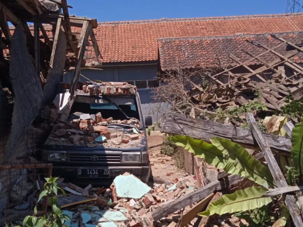 Ist. Rumah rusak akibat gempa Kabupaten Bandung dan Garut. Dok Jabar Ekspres