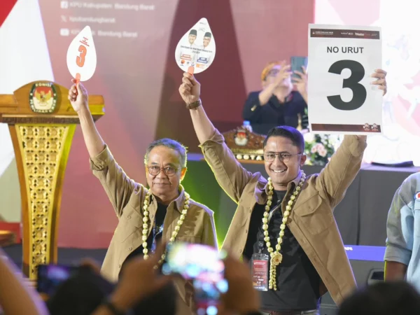 Pasangan HADE dapat nomor undian 3 dalam Pilkada Bandung Barat 2024. Dok Jabar Ekspres