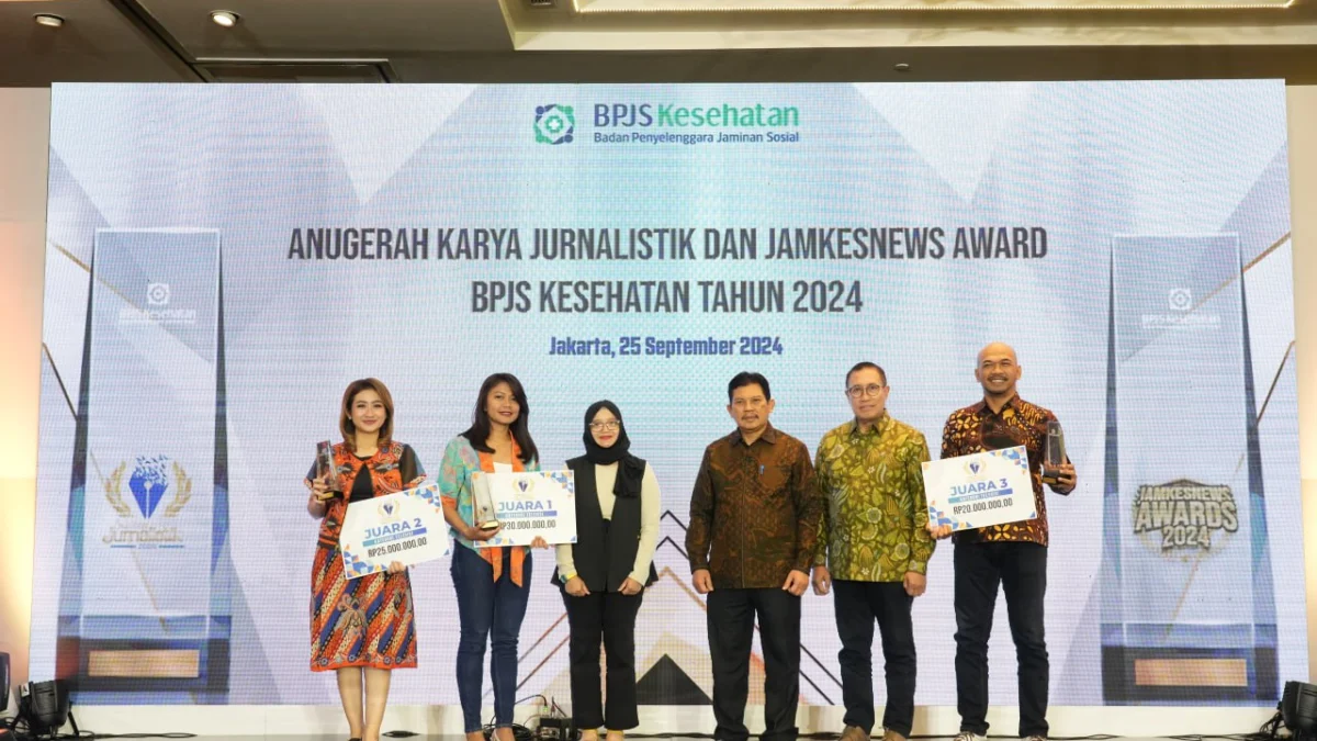 BPJS Kesehatan memberikan penghargaan kepada awak media dalam anugerah penghargaan istimewa bagi jurnalis dan media massa di Jakarta, Rabu 25 September 2024. (Istimewa)