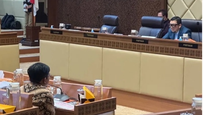 Ketua Komisi II DPR RI Ahmad Doli Kurnia Tandjung (kanan). (foto/ANTARA)