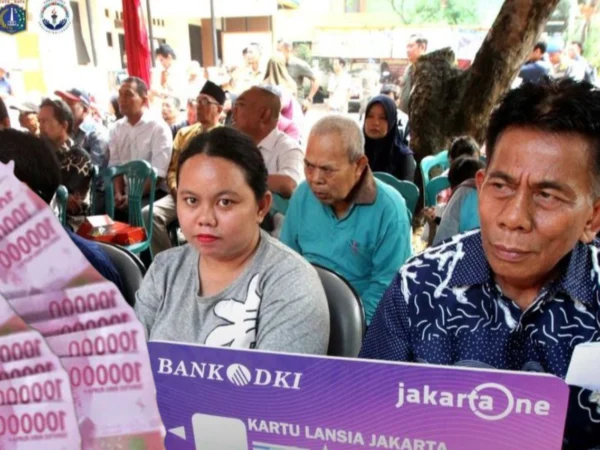 Kartu Lansia Jakarta Cair Rp 1,2 Juta hingga Rp 1,8 Juta? Ini Tata Cara Pengecekannya