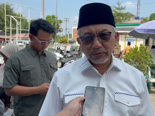 Ahmad Syaikhu Janji Berikan Beasiswa untuk Anak Petani di Jabar