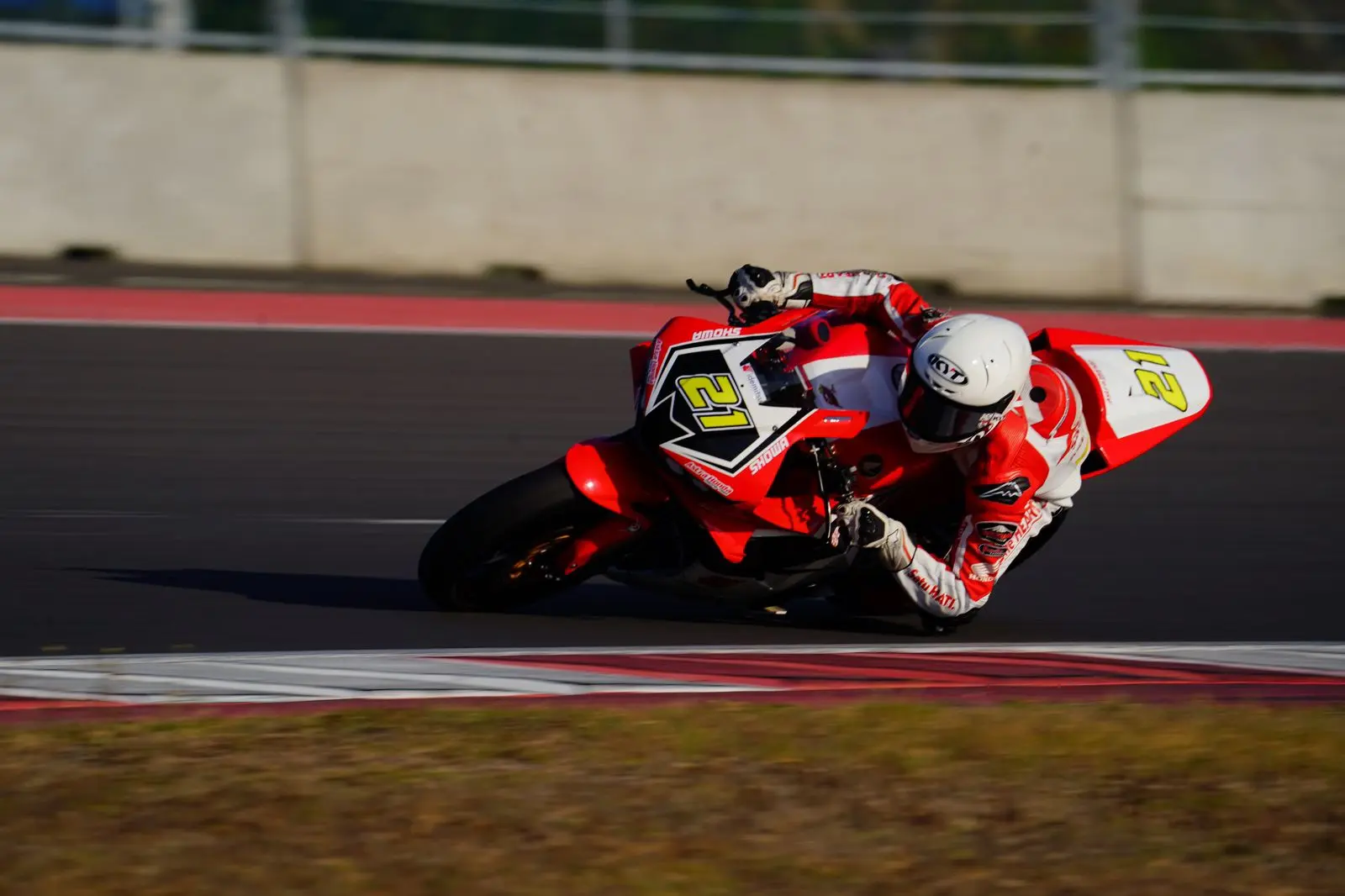 Hadapi ARRC Sepang, Pebalap Astra Honda Siap Berburu Kans Juara