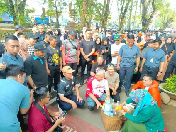 Jalan Pagi di Situ Buleud, Ahmad Syaikhu Bicara Soal UMKM, Kesehatan hingga Pemilih Pemula