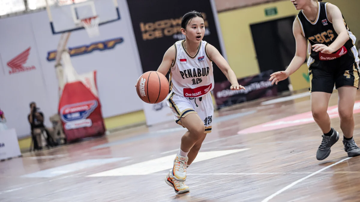 Inez Welly bintang baru Honda DBL dari SMA Penabur Cirebon