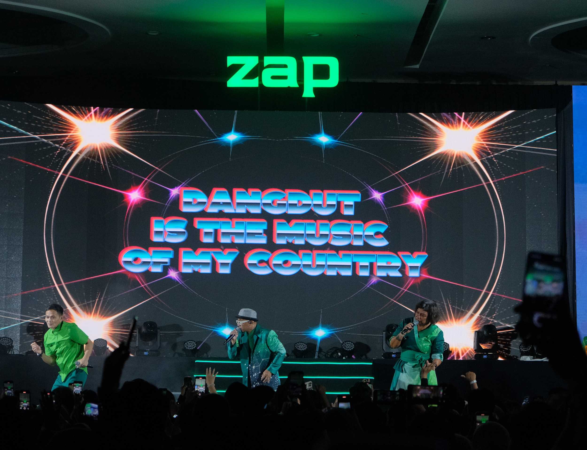 Project Pop tampil dalam acara ZAP Fest 2024