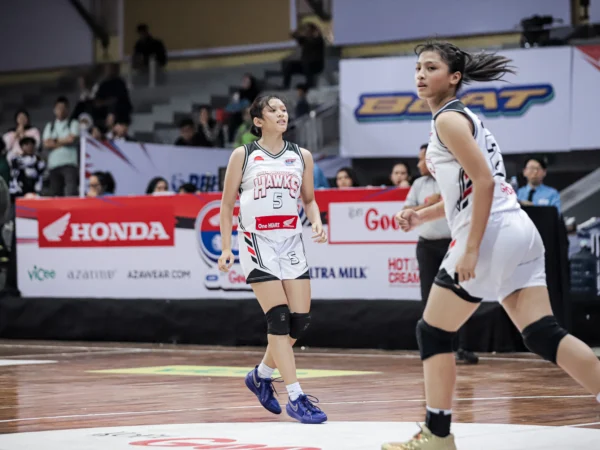 Sosok Maiza Syifa Arsyilla (nomor punggung lima) dalam Honda DBL with Kopi Good Day 2024 West Java-East