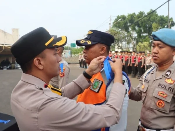 Berikut ini adalah prediksi razia operasi zebra lodaya di sukabumi, masyarakat harap lengkapi surat-surat di Jalan Baros.