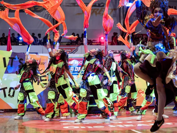 Potret Charets Dance dalam Honda DBL with Kopi Good Day 2024 West Java-East