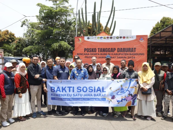 Kementerian Keuangan Jawa Barat Salurkan Bantuan Rp50 Juta untuk Korban Gempa Kertasari Bandung