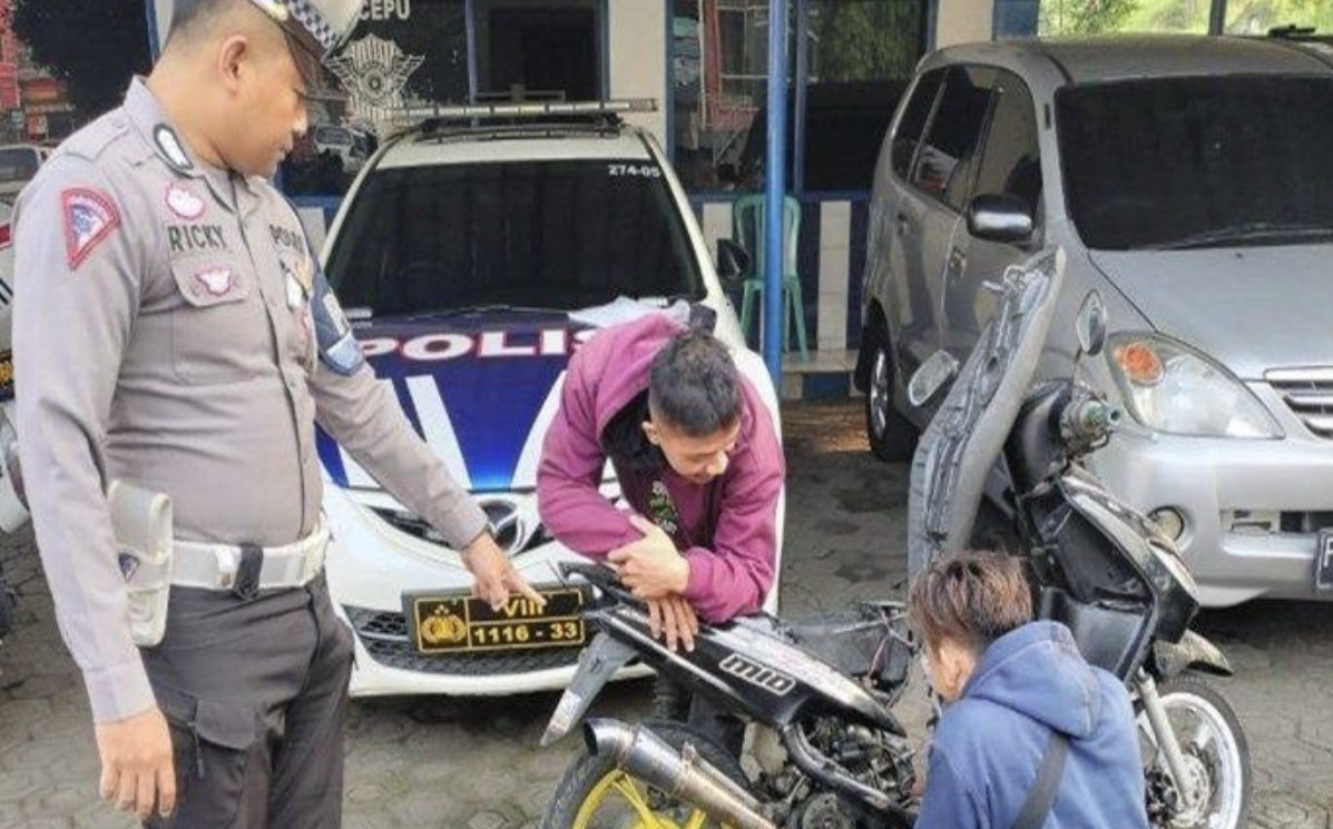 Polres Cianjur dalam rangka memulai Operasi Zebra Lodaya 2024 melibatkan berbagai instansi seperti TNI, Dishub, dan Satpol PP.