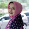 Marissa Haque meninggal secara mendadak di rumahnya. Keluarga dan kerabat dekat masih terkejut atas kepergian yang tiba-tiba ini.