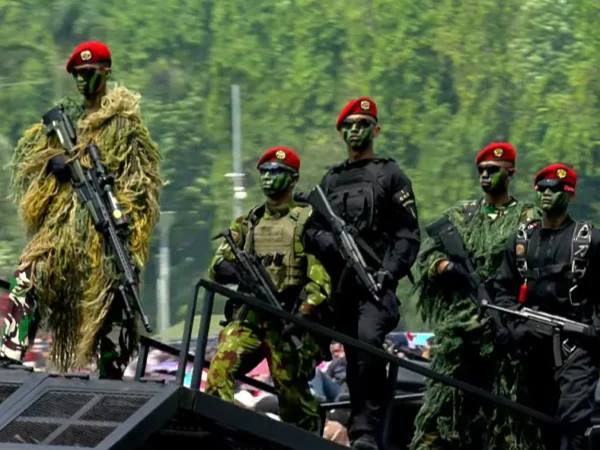 Link Live Streaming HUT TNI ke 79 Tahun 2024, Parade Alutsista/ Tangkap Layar YouTube Sekretariat Presiden