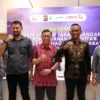 Dari kiri, Aulia Fadly - Direktur Pengawasan Lembaga Jasa Keuangan 2 OJK Provinsi Jawa Barat, AKP Dikdik Sudrajat, SH, MH - Subdit 2 Direktorat Kriminal Khusus Polda Jawa Barat, Imansyah - Kepala OJK Provinsi Jawa Barat, Alfianto Yustinova - Jabar Saber Hoaks, Misran Pasaribu - Direktur Pengawasan Lembaga Jasa Keuangan 1 OJK Provinsi Jawa Barat