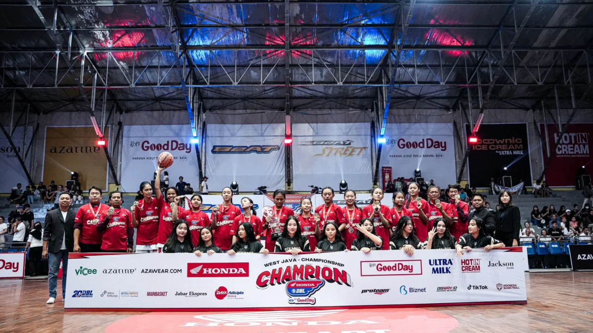 Putri SMA BPK Penabur Cirebon kembali raih gelar juara DBL West Java 2024