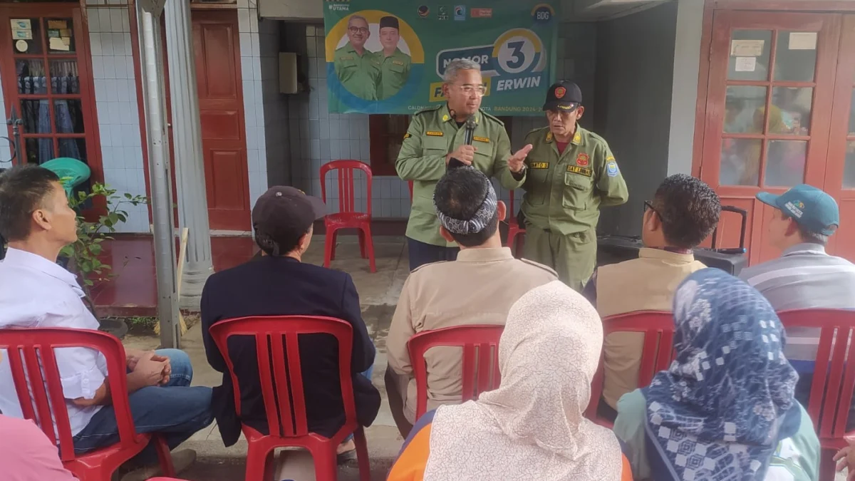 Keberadaan pertahan sipil atau disebut dengan hansip akan diperhatikan oleh pasangan Wali Kota Bandung Muhammmad Farhan – Erwin.