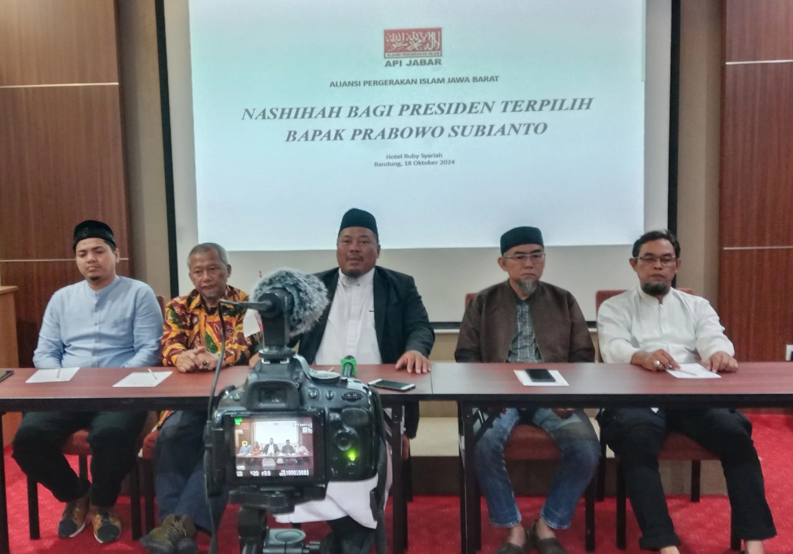 Para ulama yang tergabung di Aliansi Pergerakan Islam Jawa Barat (API Jabar) menyampaikan nasehat kepada Presiden RI Prabowo Subianto.