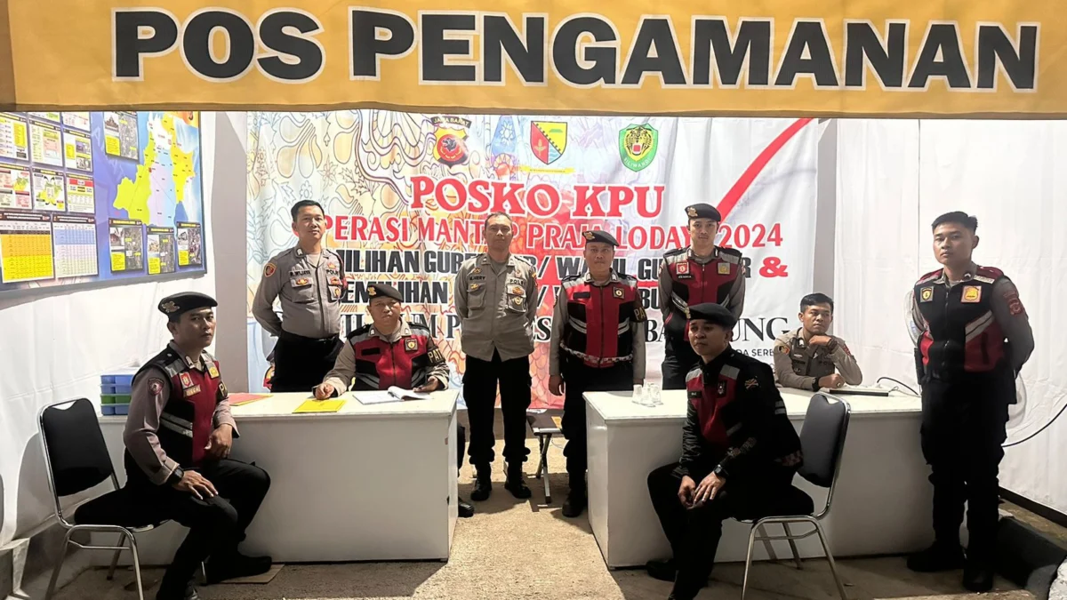 Satuan Samapta Polresta Bandung meningkatkan patroli di sejumlah titik vital, terutama Kantor Komisi Pemilihan Umum (KPU) dan Badan Pengawas Pemilu (Bawaslu) Kabupaten Bandung. Foto Istimewa