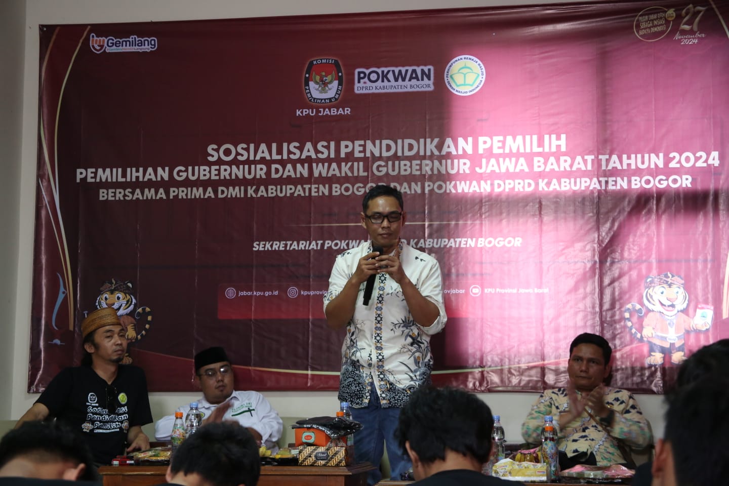 Tingkatkan Partisipasi Pemilih, KPU Jabar Gandeng Media dan Remaja Masjid Sosialisasikan Pilkada 2024