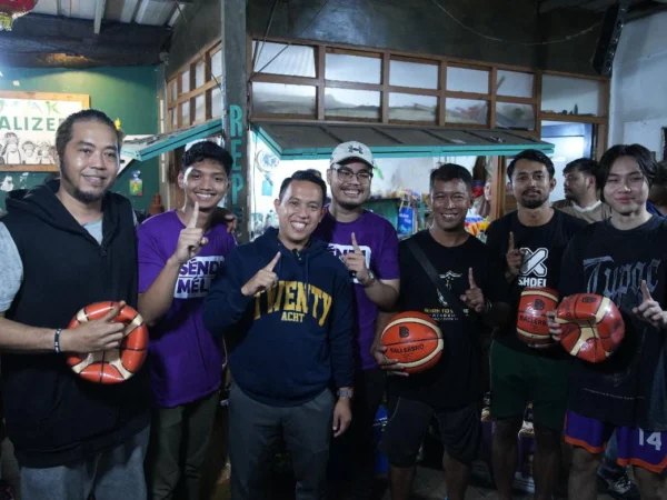 Calon Wali Kota Bogor Nomor Urut 1, Sendi Fardiansyah usai beraudiensi bersama perwakilan Komunitas Basket Sempur. (Yudha Prananda / Jabar Ekspres)