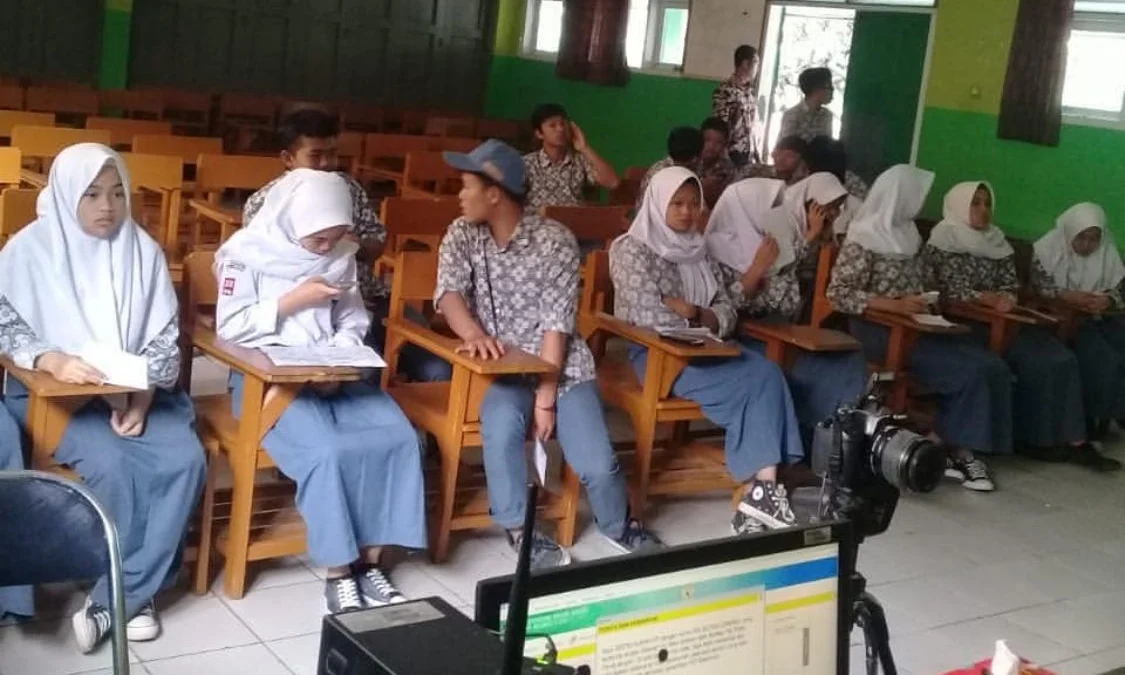 Dinas Dukcapil Bandung Barat saat melakukam perekaman KTP-el untuk pemilih pemula. Dok Disdukcapil KBB