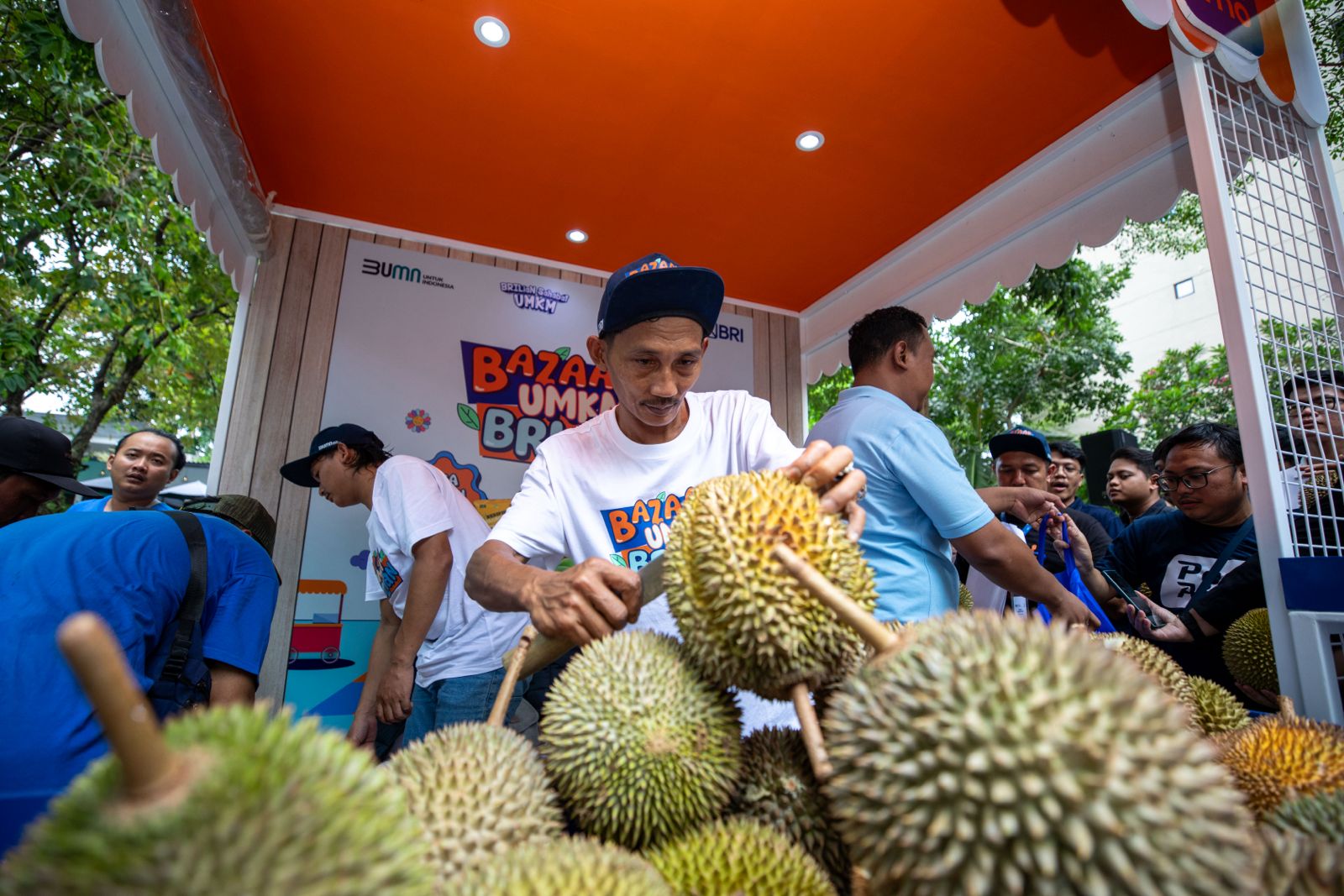 Kelompok petani durian di Pekalongan makin berkembang berkat BRI