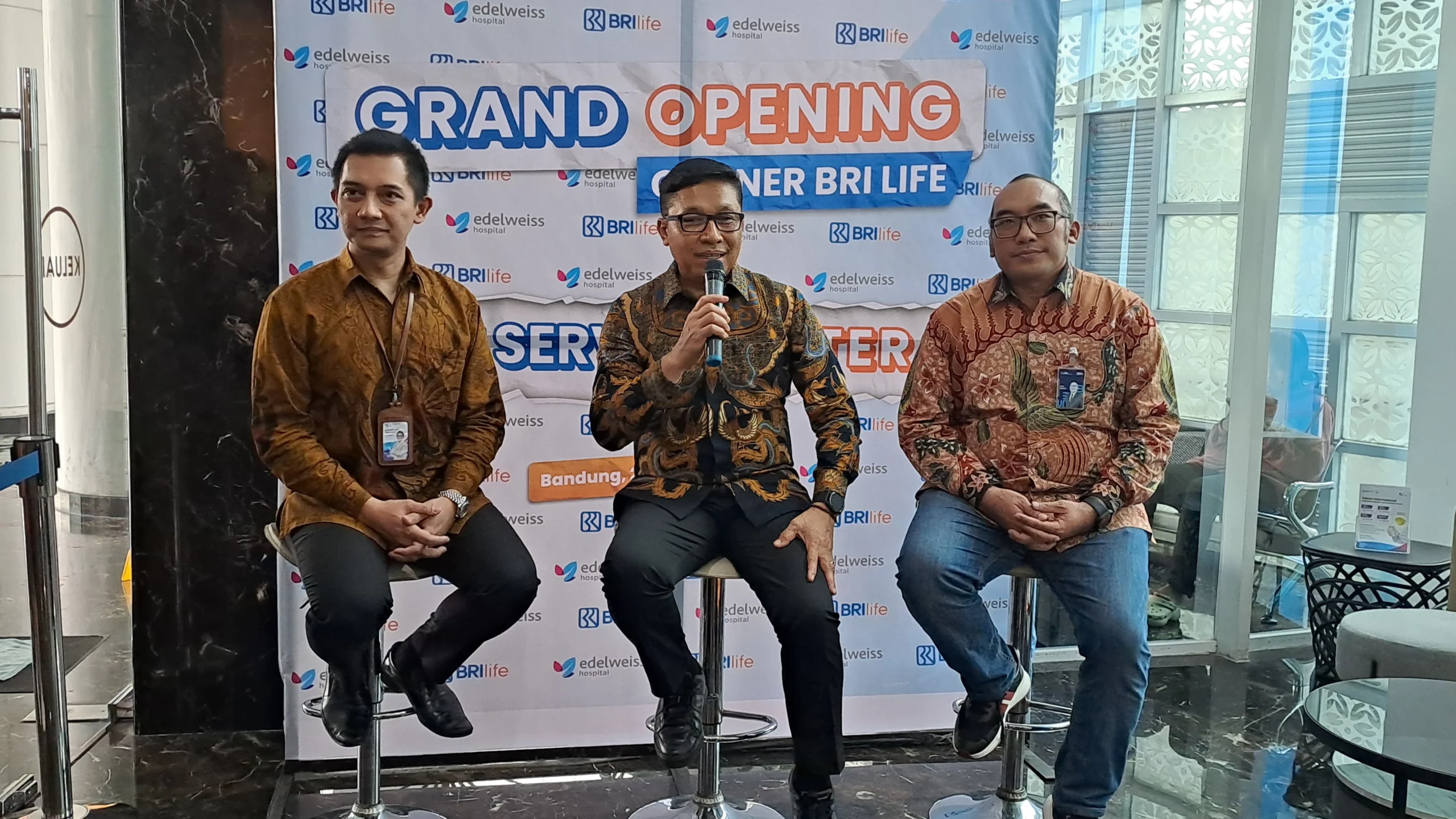 Sinergi BRI Life Bersama RS Melinda dan RS Edelweis Bandung, Hadirkan BRI Life Corner Untuk Pelayanan Prima Nasabah