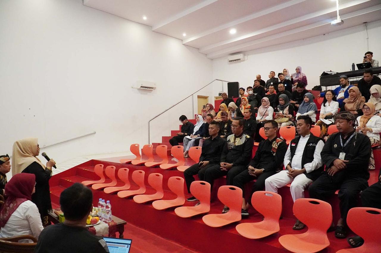 TURUNKAN STUNTING: Pemkot Bogor sat menggelar Evaluasi dan Monitoring TPPS di Bogor Creative Center (BCC) untuk menggenjot percepatan penurunan stunting. (Foto: Diskominfo Kota Bogor)