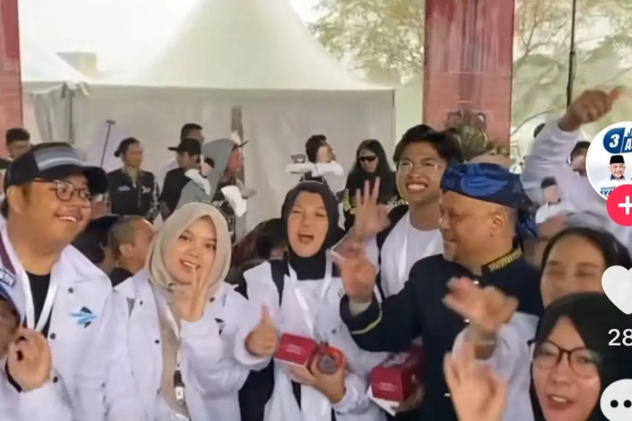 Lagu Coblos Botakna Viral di TikTok, Aksi Emak-Emak Joget Bikin Heboh