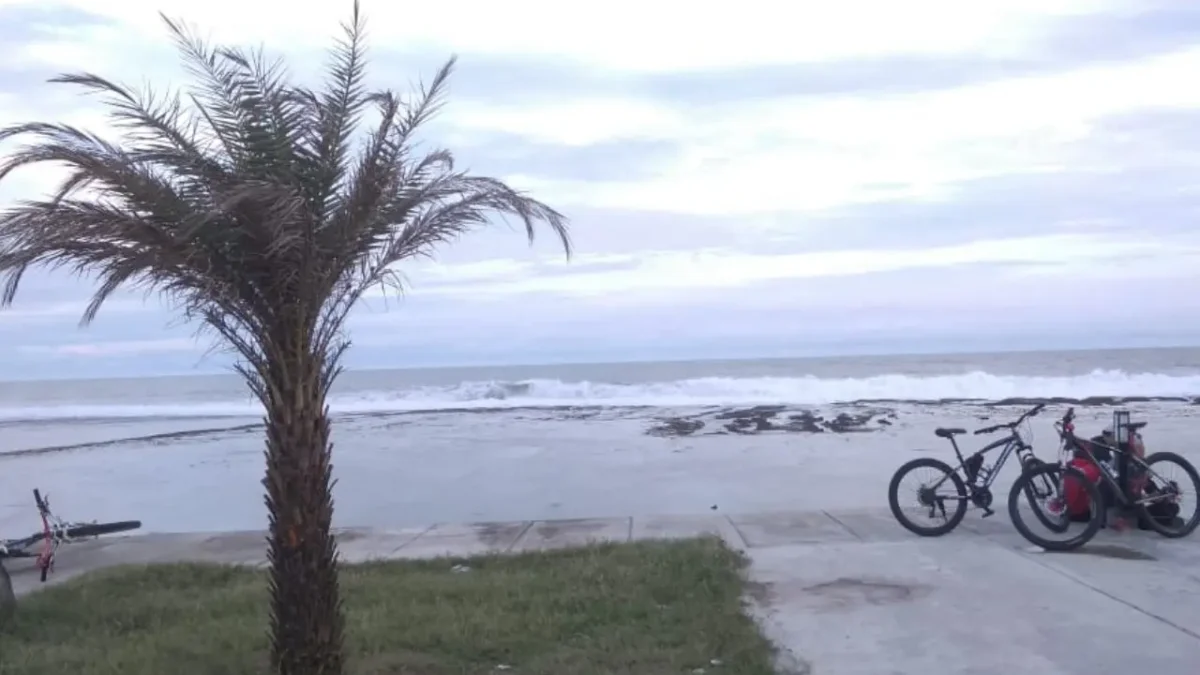 9 Pantai Paling Indah di Jawa Barat yang Wajib Dikunjungi