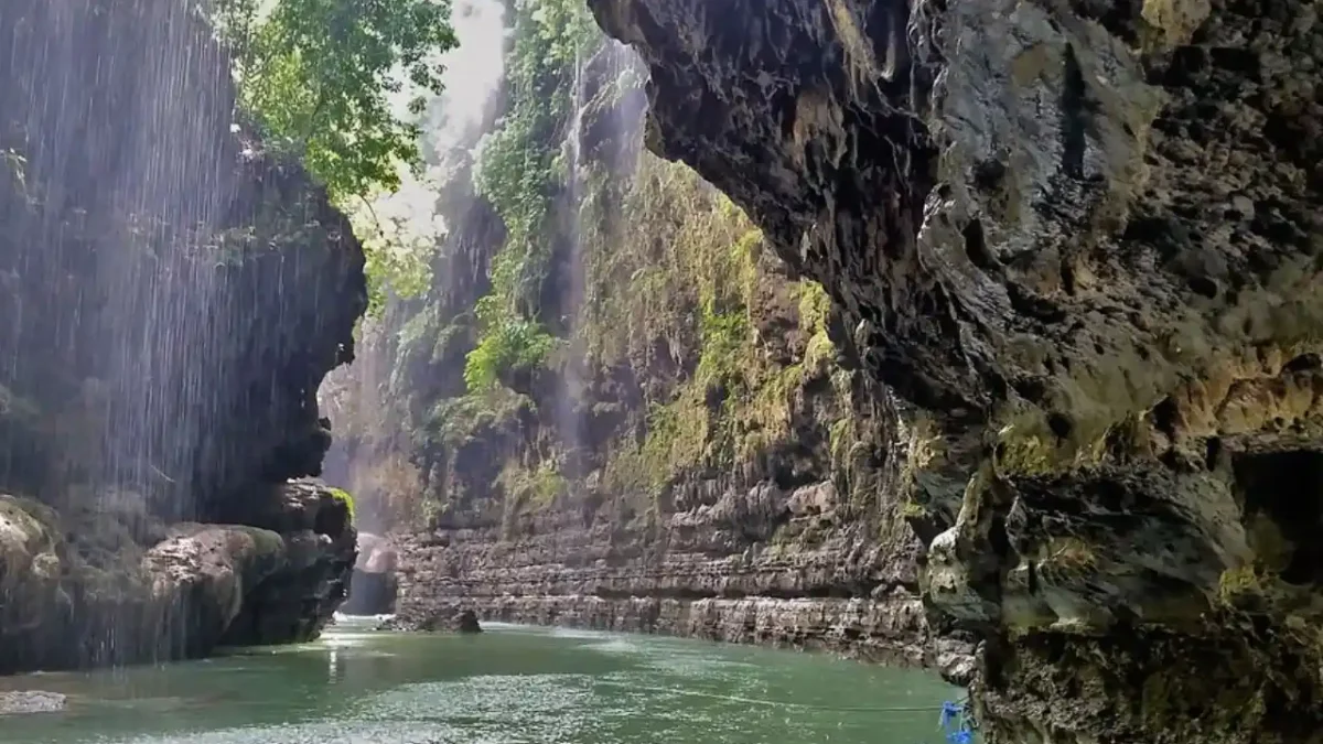 5 Tempat Wisata Alam Tersembunyi di Jawa Barat yang Paling Eksotik