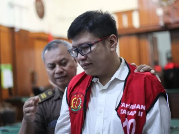 Batal Vonis Bebas, Ronald Tannur Ditangkap di Surabaya