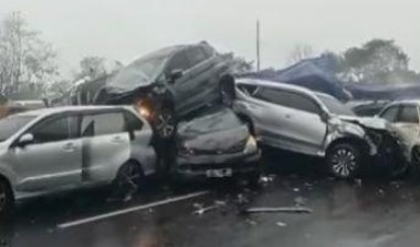 PEristiwa kecelakaan di Tol Cipularang.